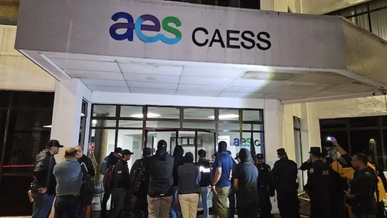 FGR allana AES y Del Sur