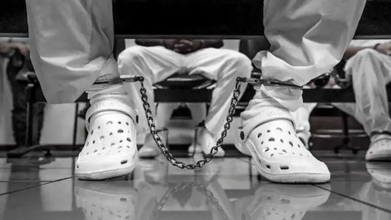 Condenan a 15 años de internamiento a pandillero menor de edad por dos asesinatos 19-08-2024