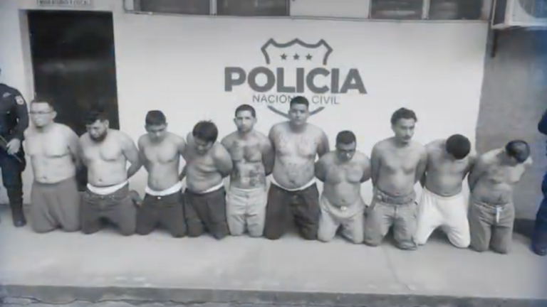 Diez pandilleros MS-13 deportados de Estados Unidos 06-02-2025