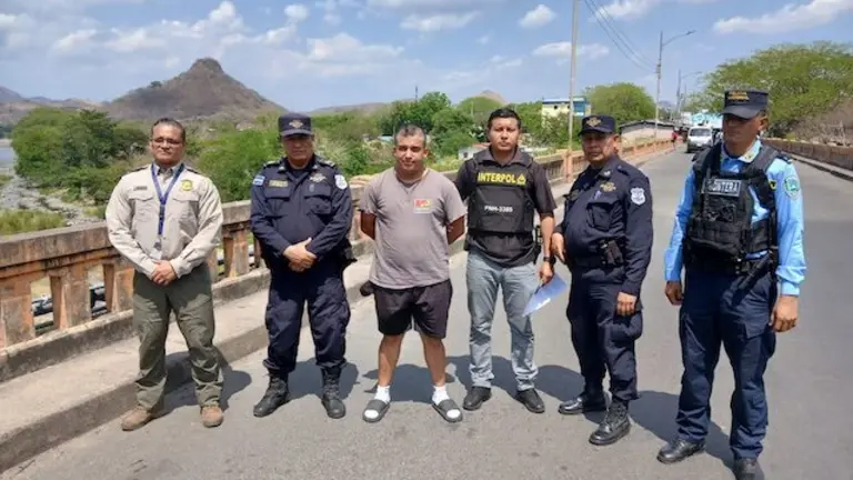 Erick Fernando Ramos Pineda, hondureña, extorsión continuada