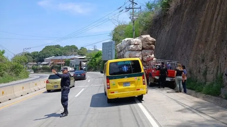 Accidente mujer de 70 años fallecida carretera al puerto de La Libertad 23-05-2025