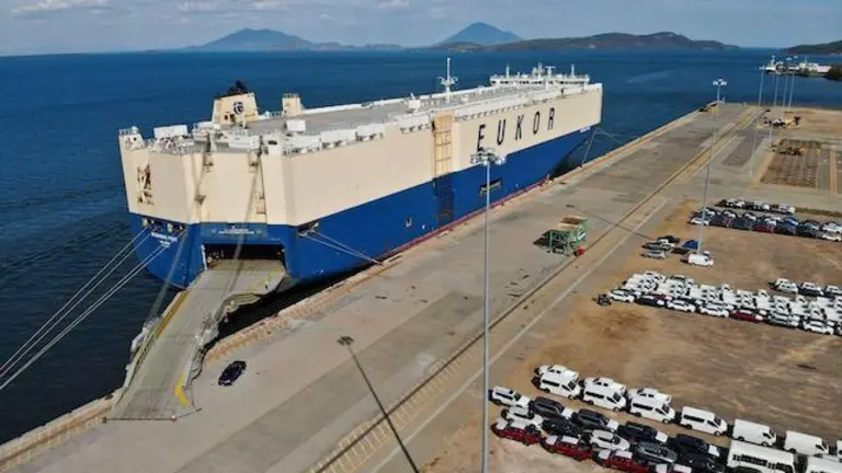 BUQUE PUERTO DE LA UNIÓN_