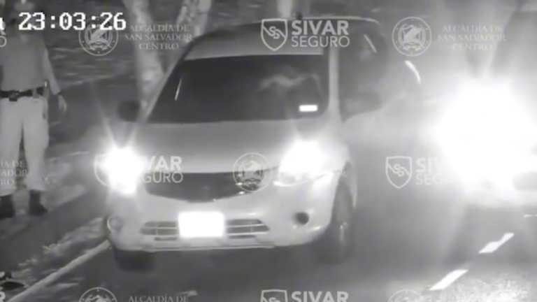 Pareja relaciones sexuales San Salvador 05-06-2025