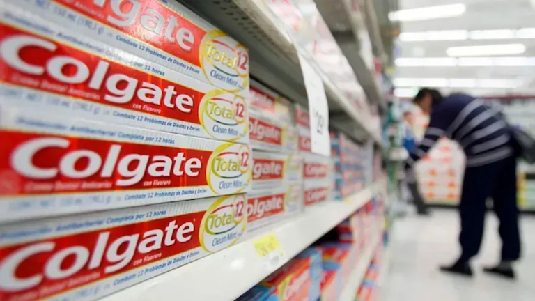 Colgate Total Active Prevention copia