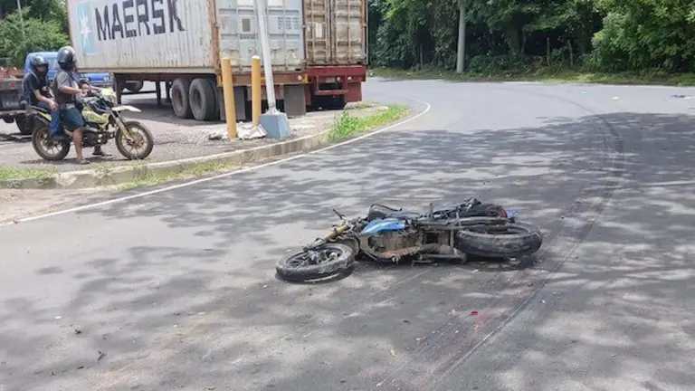 Stanley Bladimir Núñez Pinto, homicidio culposo, motociclista fallecido en Acajutla, 20-009-2025