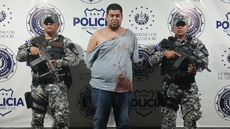 Nelson Adilson Orellana Araujo, 29 años de edad, lesiones, amenazas, expresiones de violencia contra la mujer