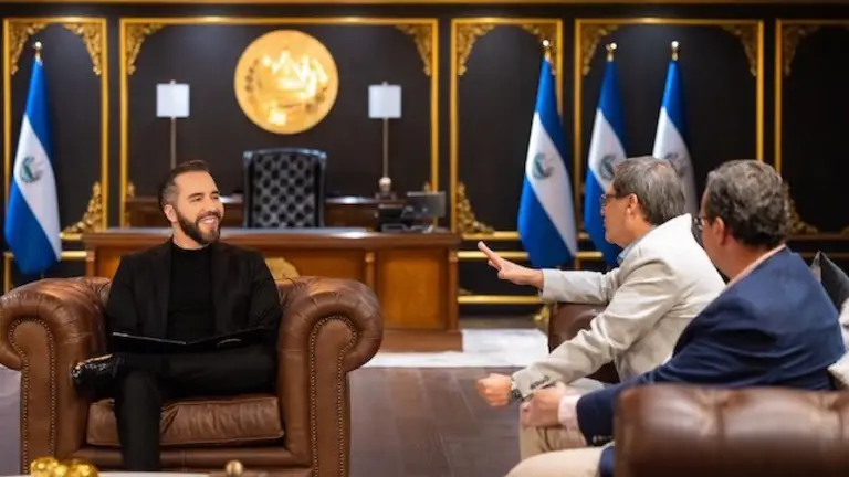 Nayib Bukele DoctorSV
