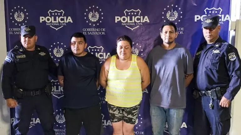 Dennys Alexander Vásquez Vásquez, alias Coyol o Coco, de 24 años, Ruth Marisela Guerrero de Rivera, alias Pepa Pig, de 41 años, y Richard Balmore Nerio Ramos, alias Sacri, de 38 años, agrupaciones ilícitas