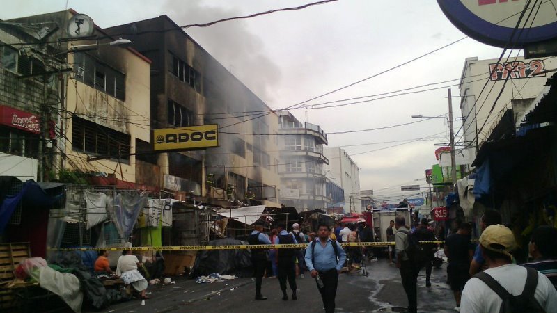 Incendio en calle Rubén Dario