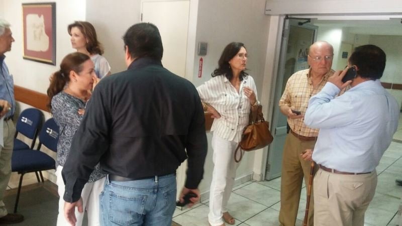 Familiares de Rodrigo Avila