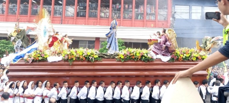 procesión Divino Salvador del Mundo