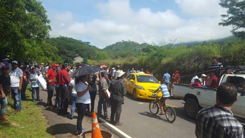 Pobladores de Nueva Trinidad.