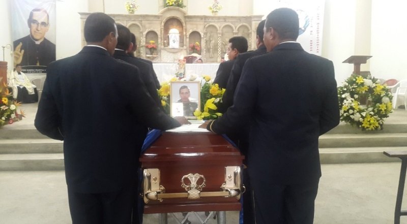 sepelio subcomisionado