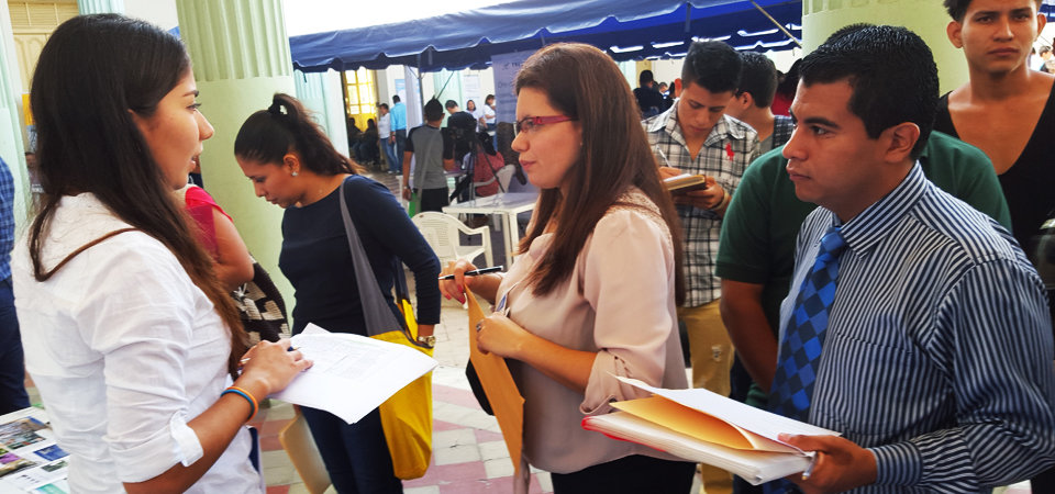 salvadoreños sin empleo