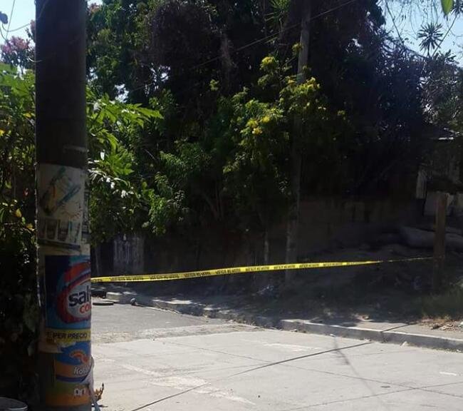 escena de cabeza humana encontrada en calle al volcan