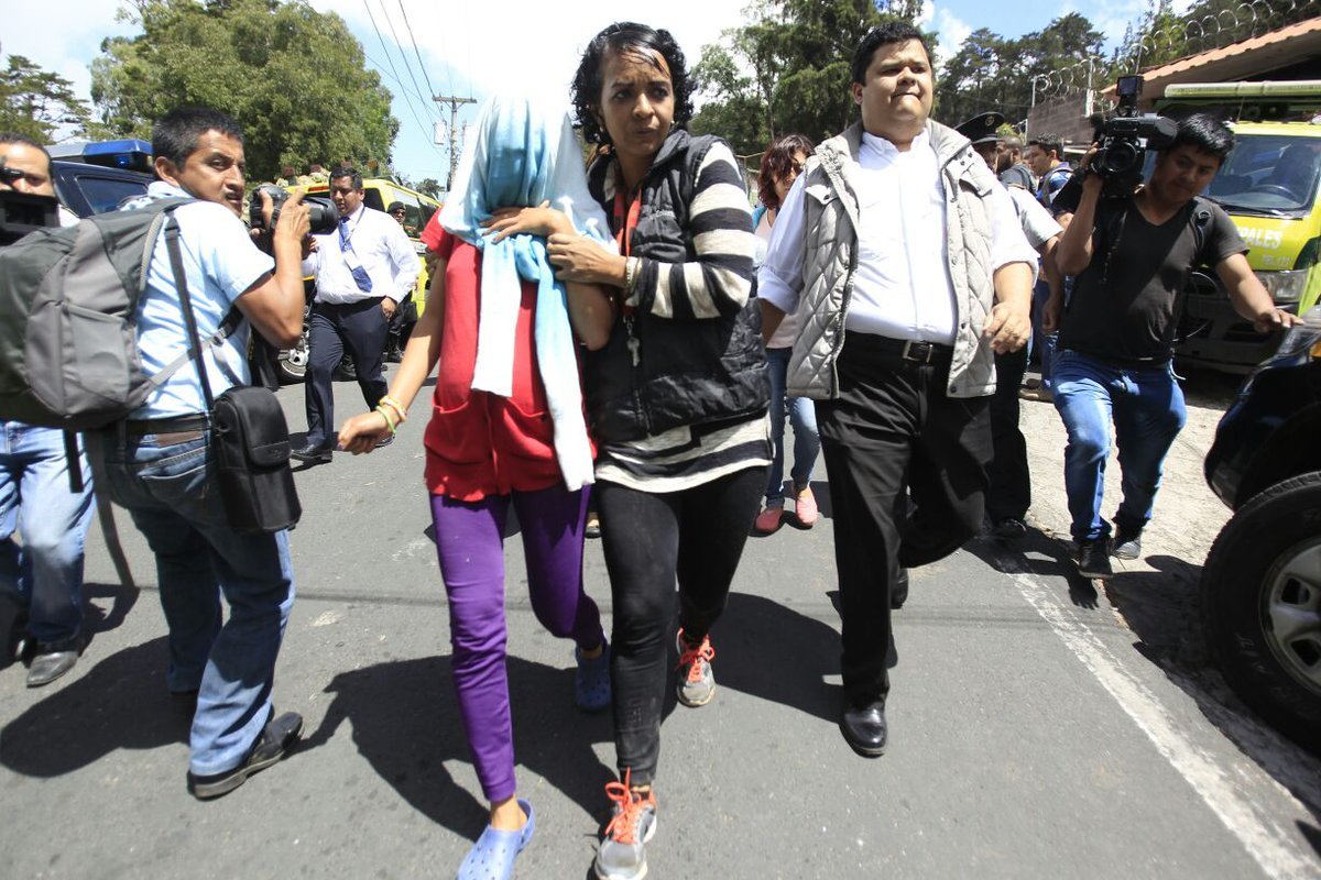 Trasladan a menores de edad embarazadas de centro de resguardo de menores Foto Prensa Libre