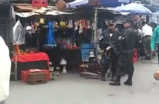 foto 2 pnc patrullando