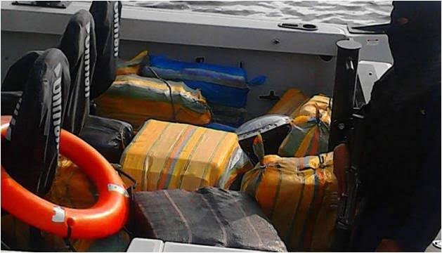 paquetes de droga en acajutla