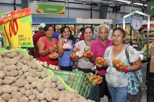 esquina walmart 30 junio 3