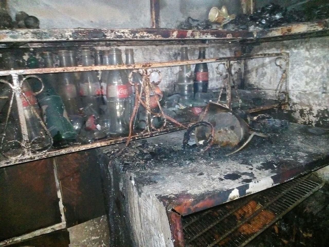 incendio en puestos de ventas