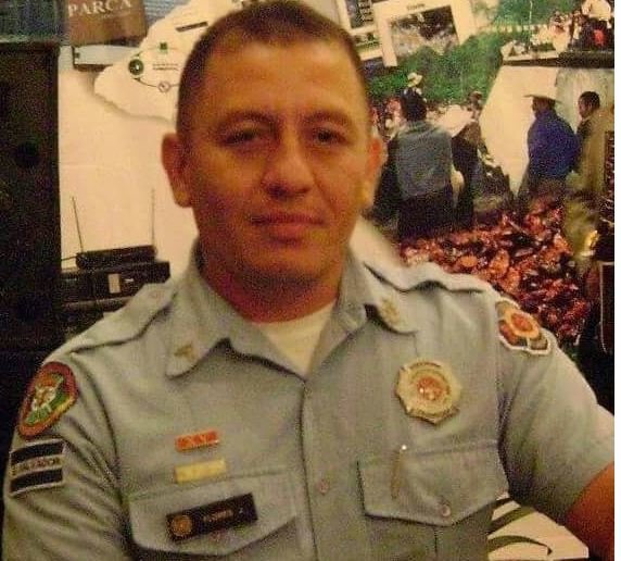 bombero Jaime Flores