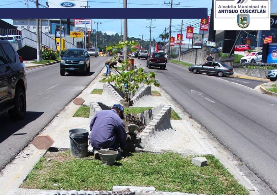 Zipper Antiguo Cuscatlán