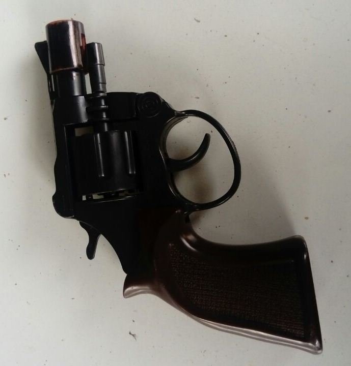 Revolver de juguete