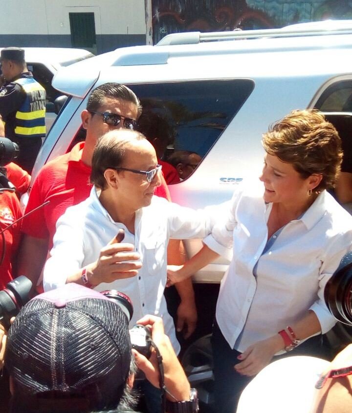 jackeline oki  y gerson