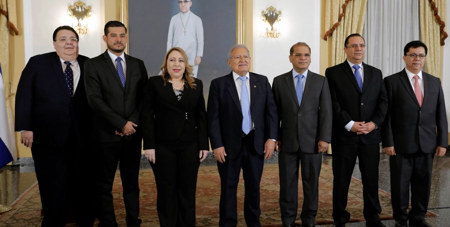 Funcionarios
