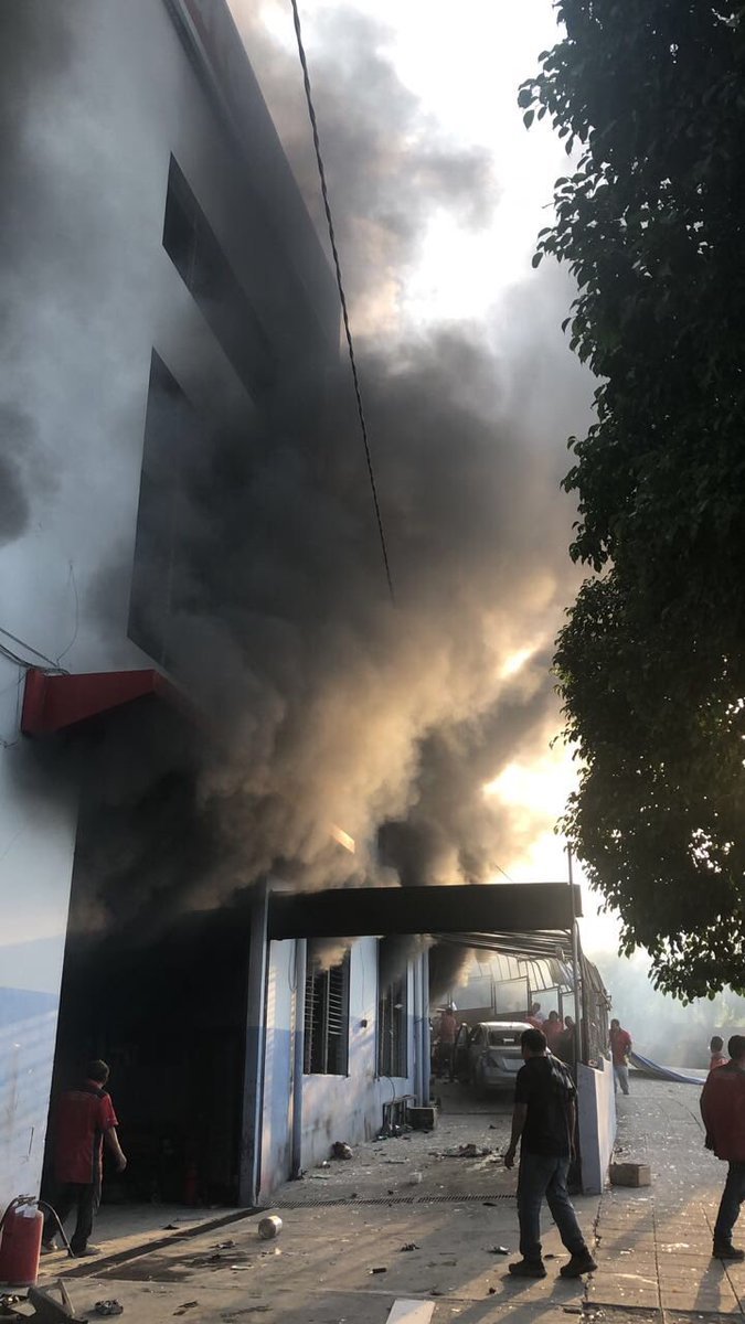 Incendio en taller en el bulevar Los Héroes