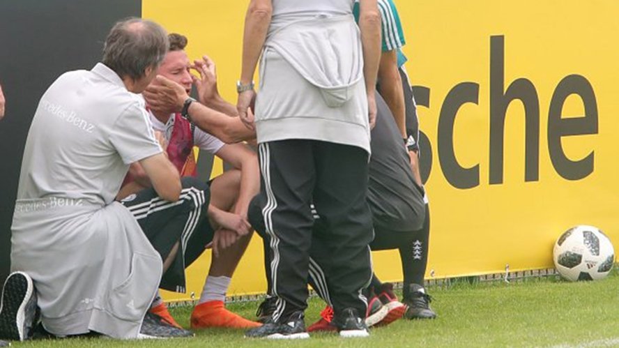 Draxler atendido en entrenamiento