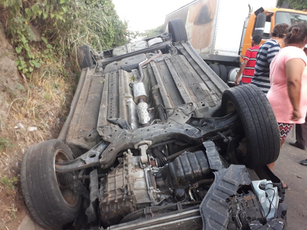 Accidente doctor ISSS (1)