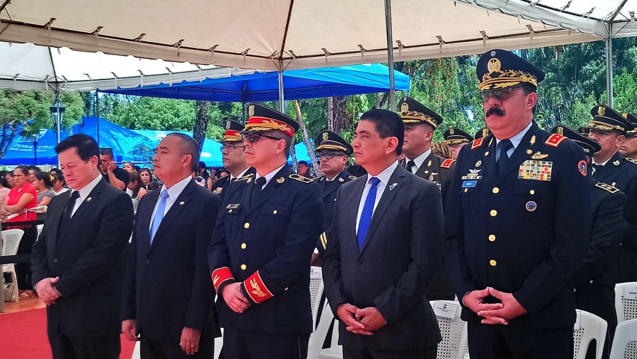 PNC conmemoración 26