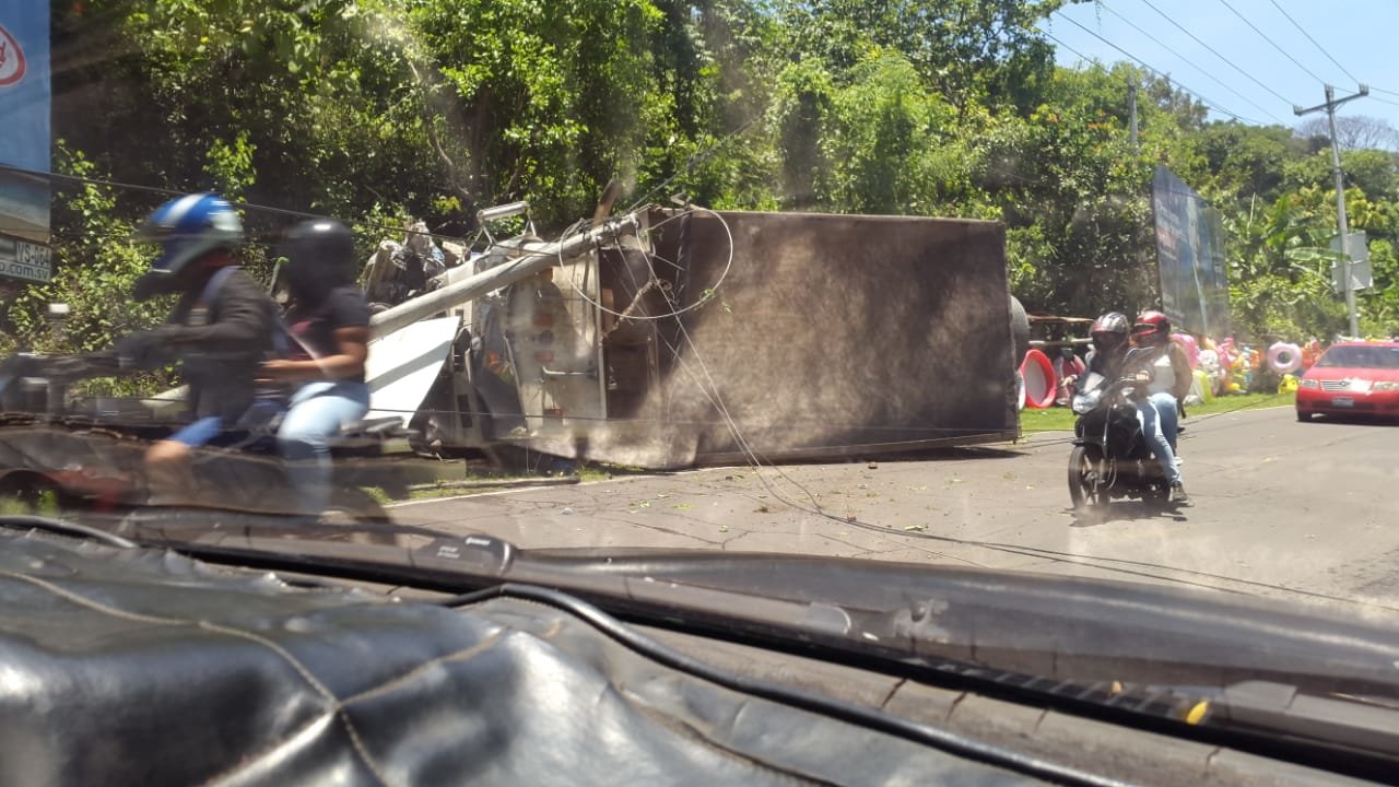 Accidente en Puerto La Libertad