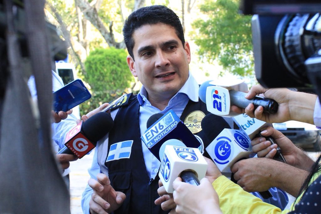 El alcalde presentó una demanda ante la FGR para que investigue lo ocurrido. El alcalde presentó una demanda ante la FGR para que investigue lo ocurrido.