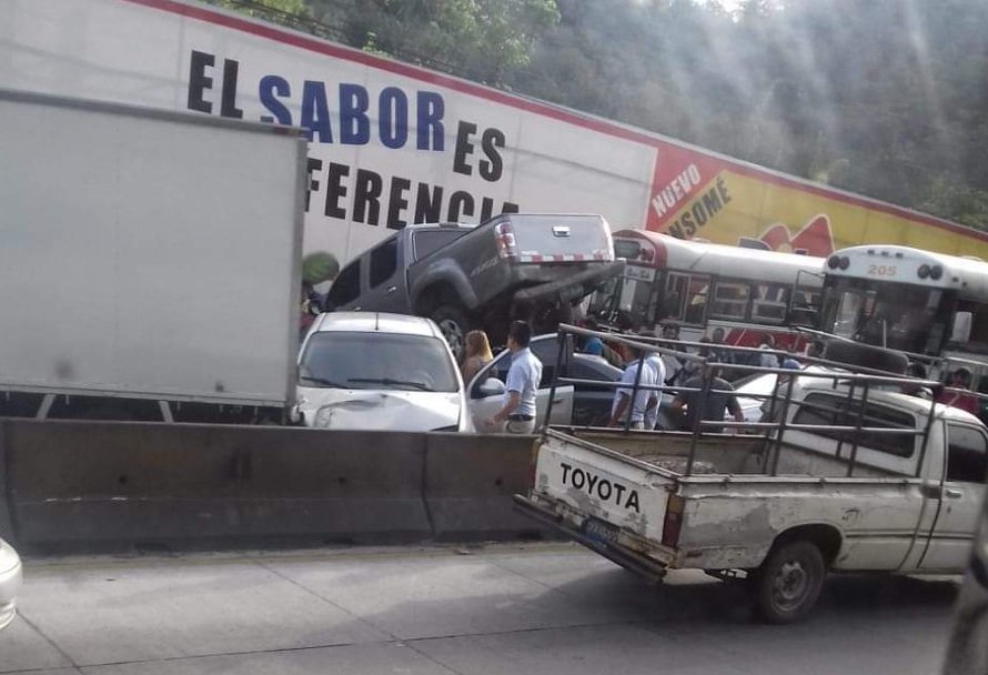 Los Chorros vehículos