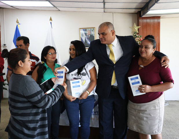 FONAVIPO ENTREGA MATERIAL 2