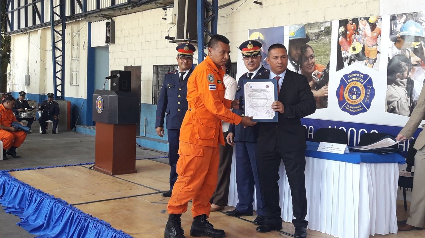 Conmemoración Bomberos