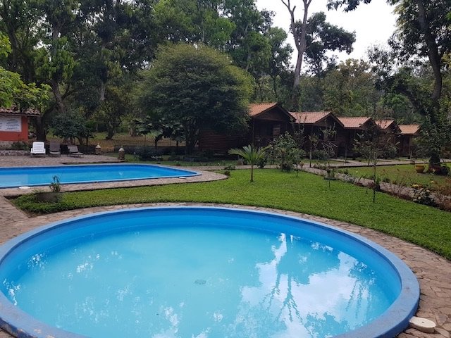 HOTEL PULHA PISCINA