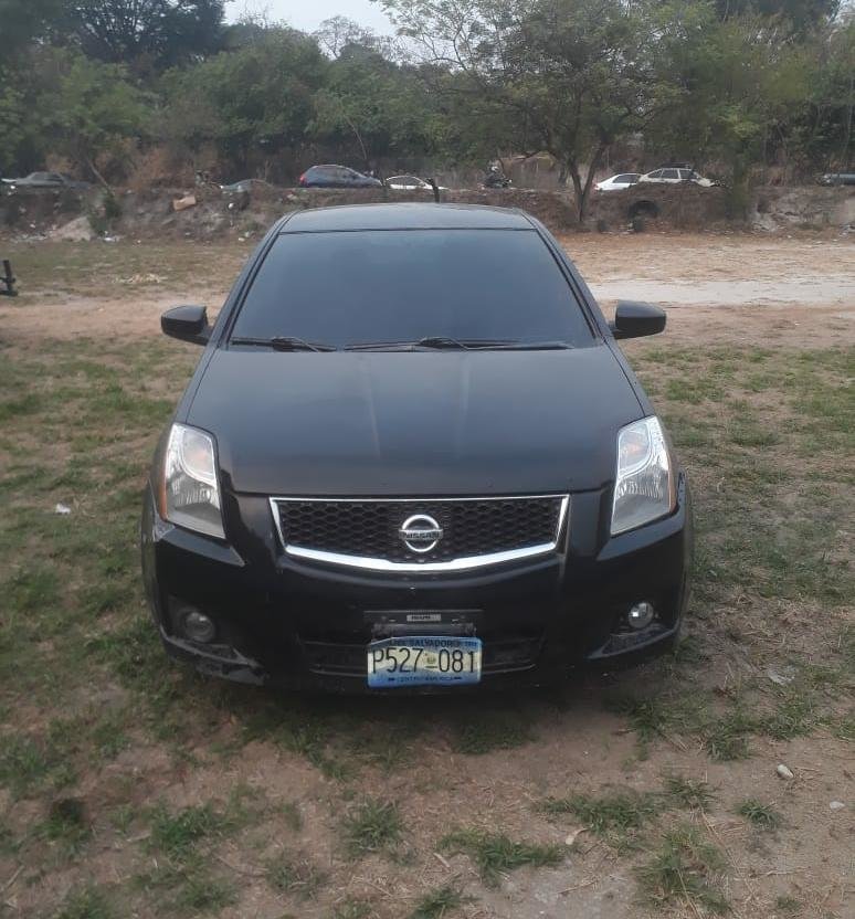 Vehìculo explotado en San Bartolo