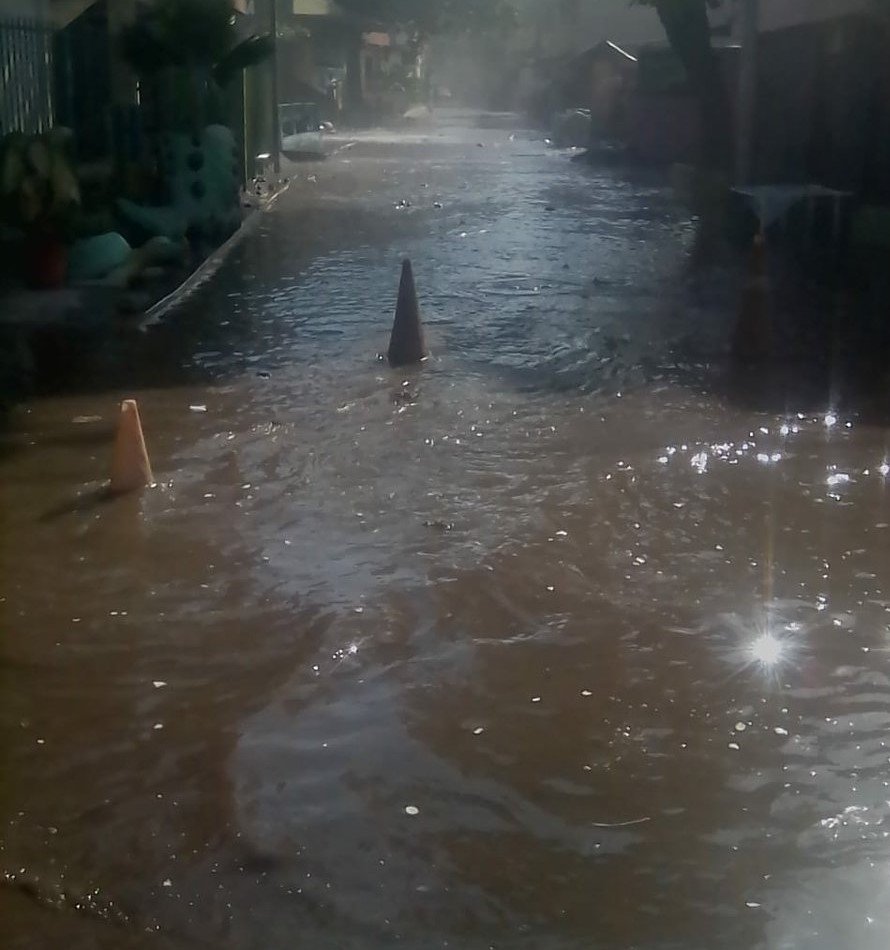 Inundaciopn en puerto 2