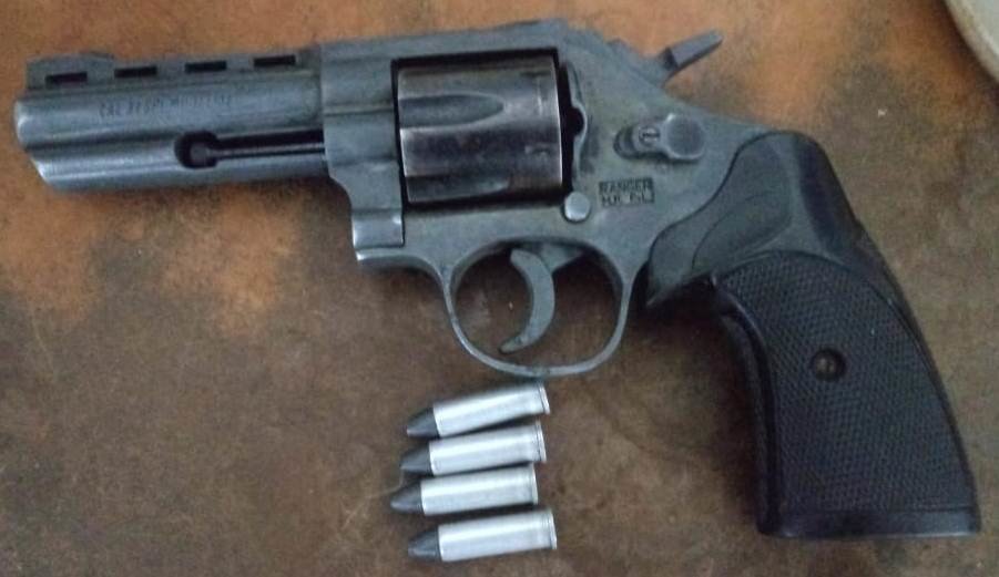 Arma vigilante ebrio 2