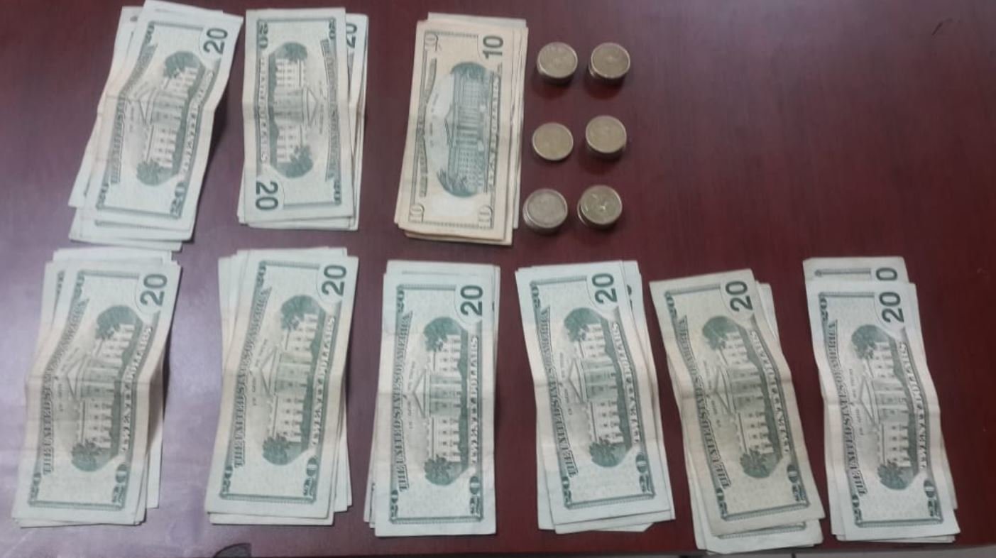 Dinero decomisado a la Vaca