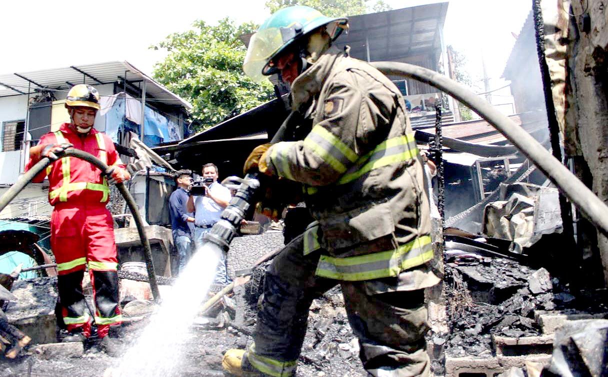 Incendio en comunidad El Carmen 2