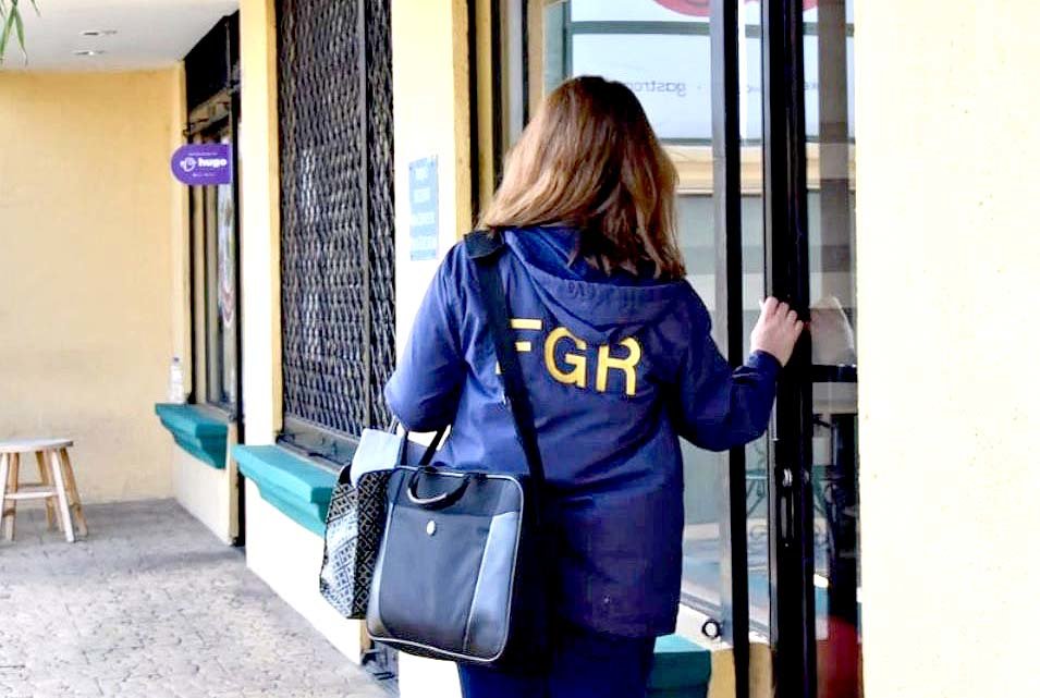 Confiscan viviendas al exministro de Seguridad René Figueroa 3