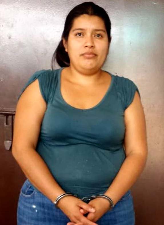 Acusan a mujer de extosionar en Antiguo Cuscatlán 1