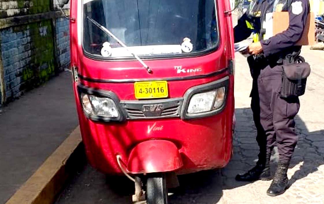 Sancionan a mototaxistas en San Miguel 1