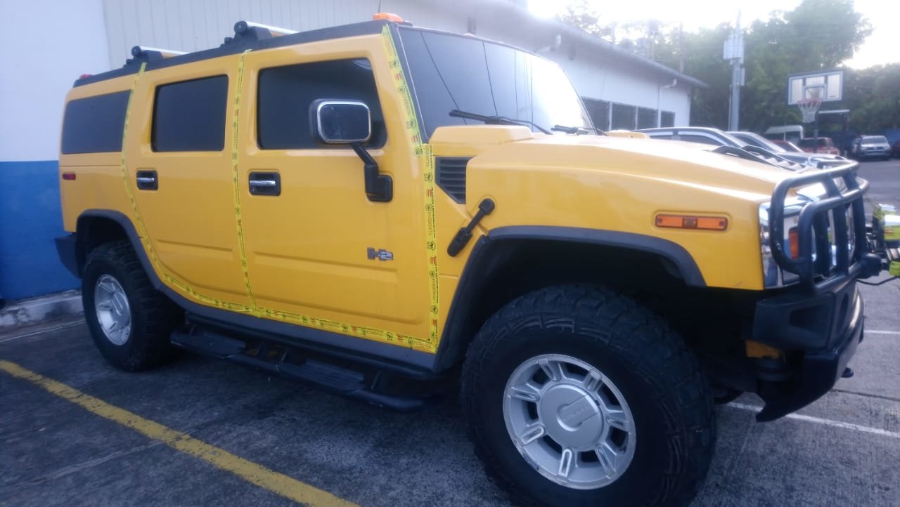 Hummer de El Microbio