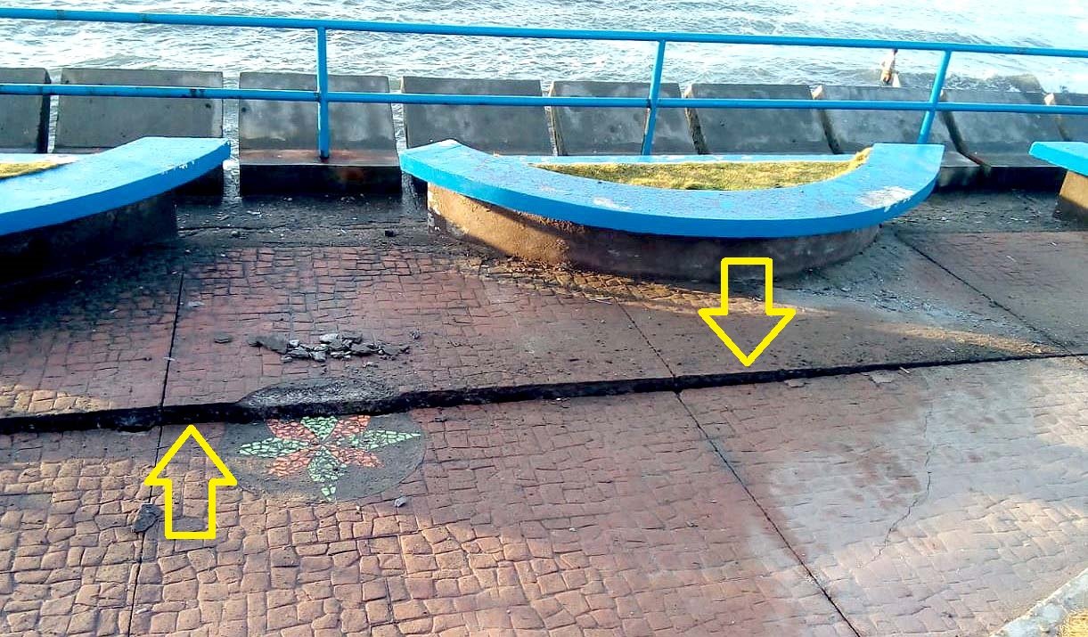 Daños en Malecón del Puerto de La Libertad 1