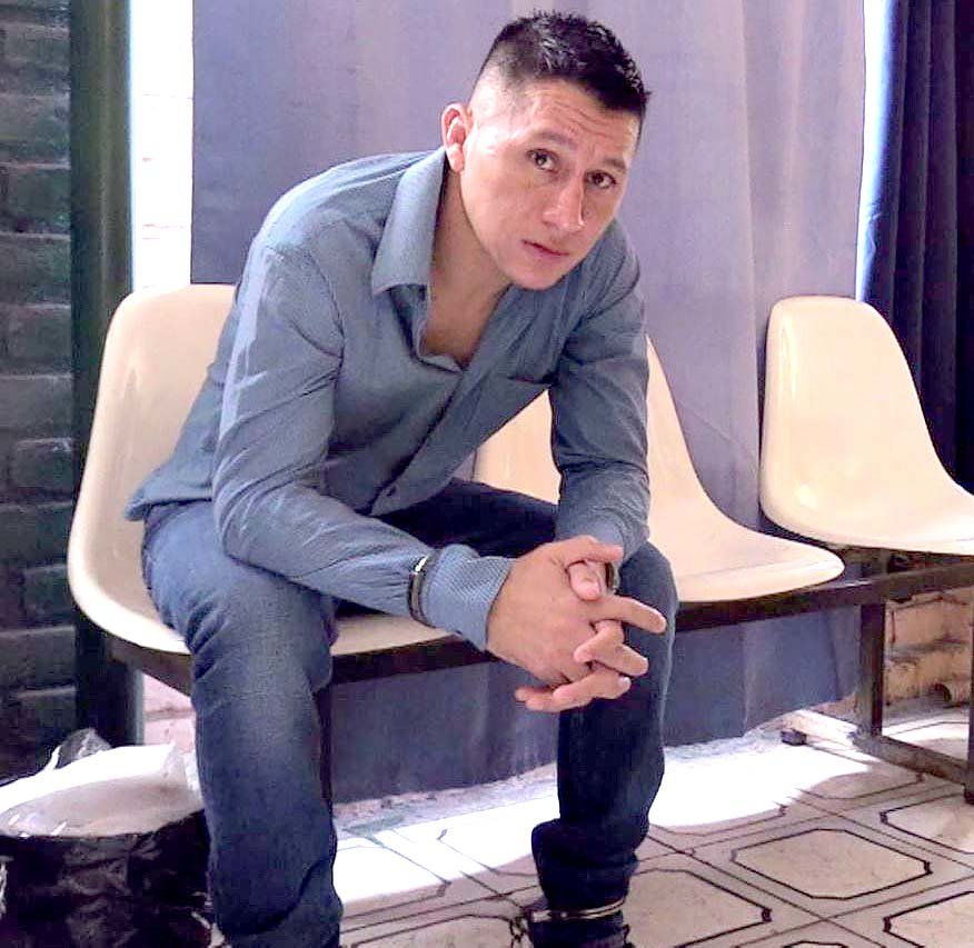 Agente Néstor Alfonso Mejía Coto acusado de matar a una policía en Mejicanos